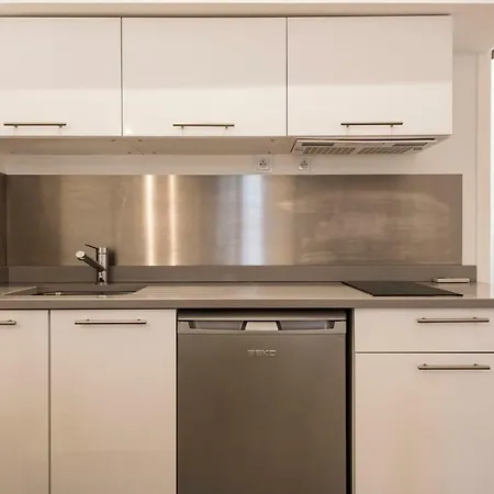 F2 Mezzanine Centre Ville 1 Min De La Mer Saint-Raphaël