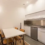 Διαμέρισμα F2 Mezzanine Centre 1 Min De La
