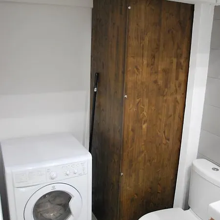Apartment F2 Mezzanine Centre 1 Min De La