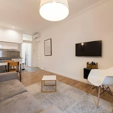 Apartman F2 Mezzanine Centre 1 Min De La