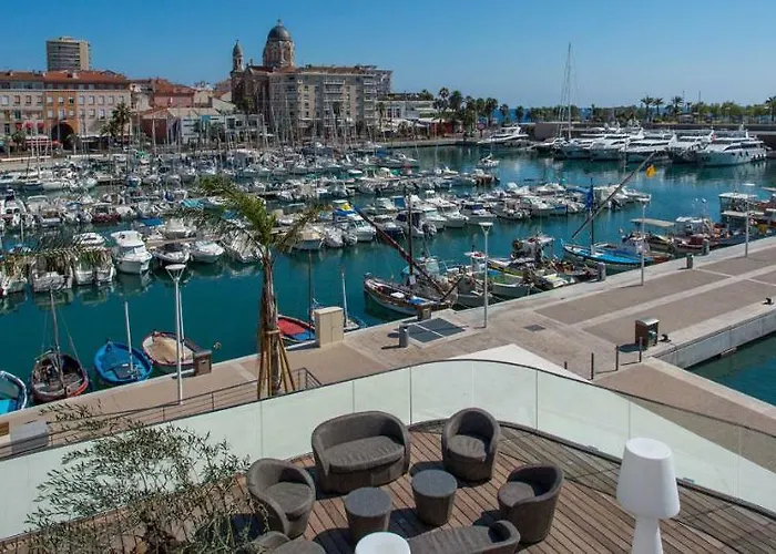 F2 Mezzanine Centre 1 Min De La *