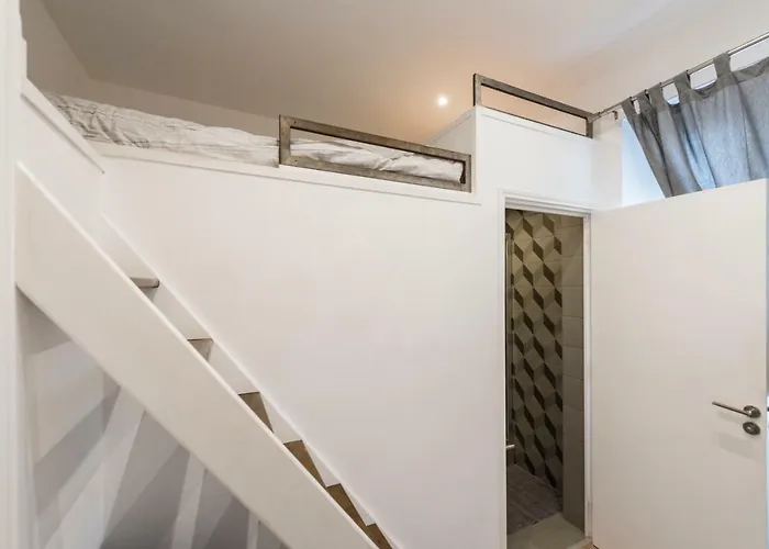 F2 Mezzanine Centre 1 Min De La Apartment